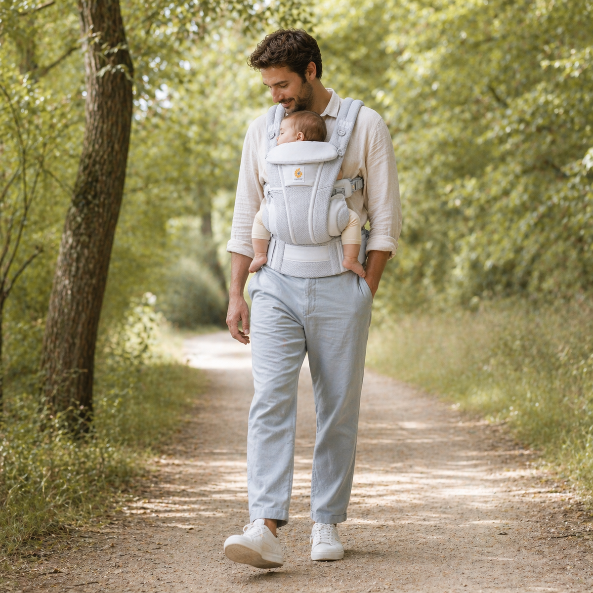 Porte bébé gris 6 à 9 mois