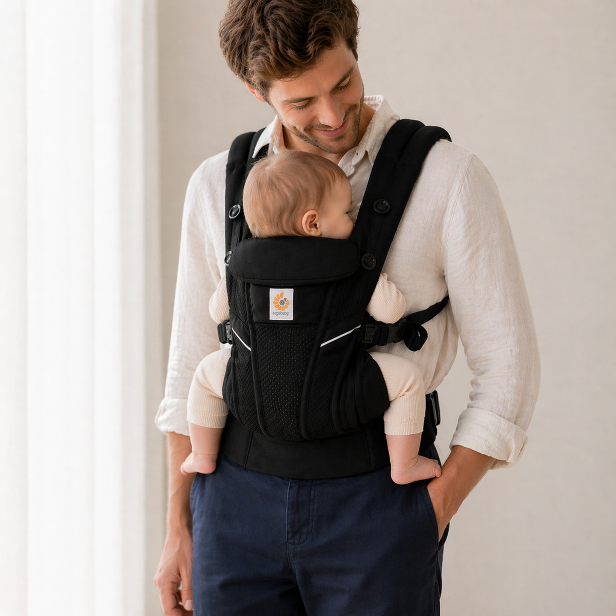 Porte bébé noir 6 à 9 mois